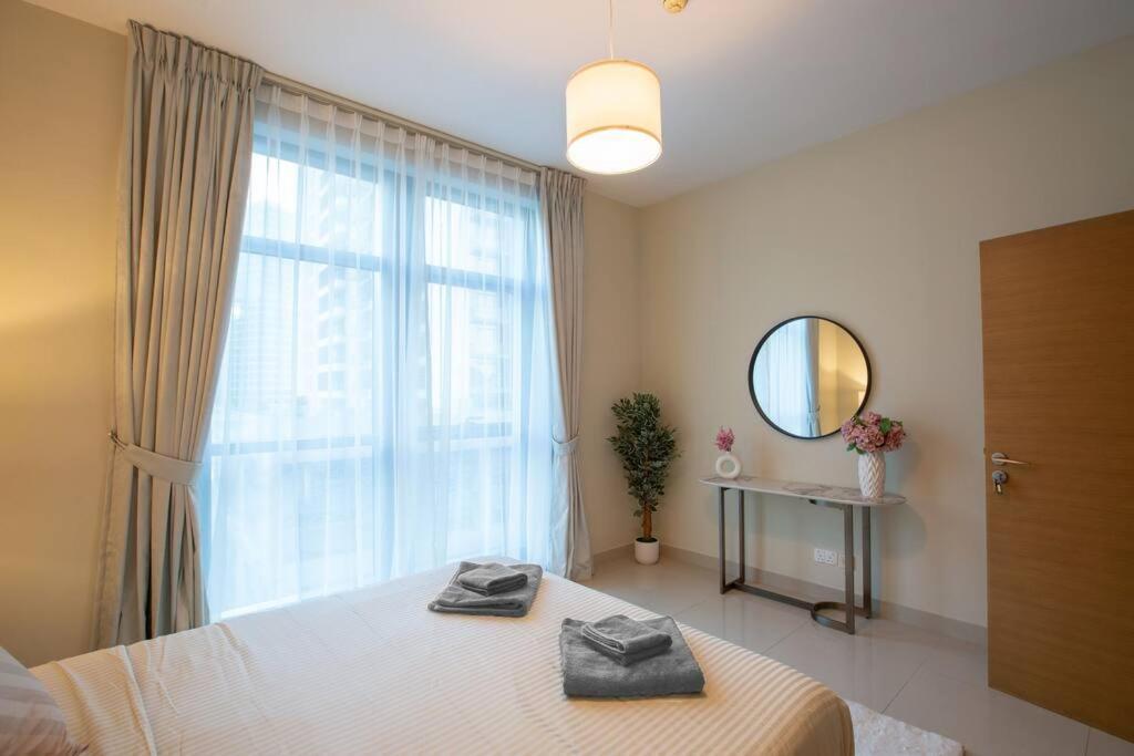 Апартаменты Lux 1Br 2 Min To Burj Khalifa Дубай Экстерьер фото