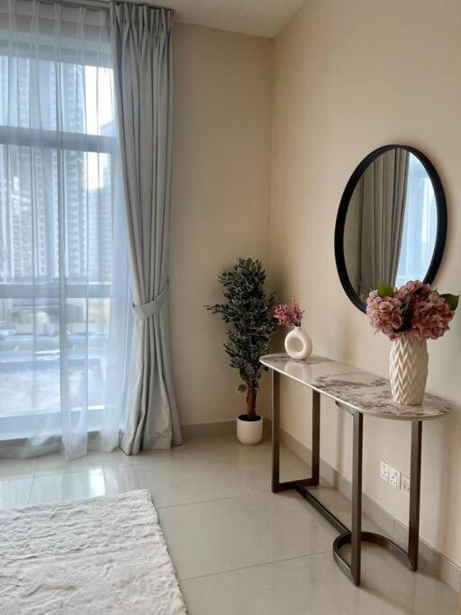 Апартаменты Lux 1Br 2 Min To Burj Khalifa Дубай Экстерьер фото
